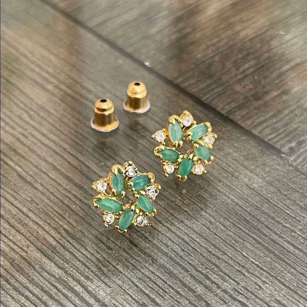 Vintage Small Green & Clear Rhinestone Flower Stud Earrings